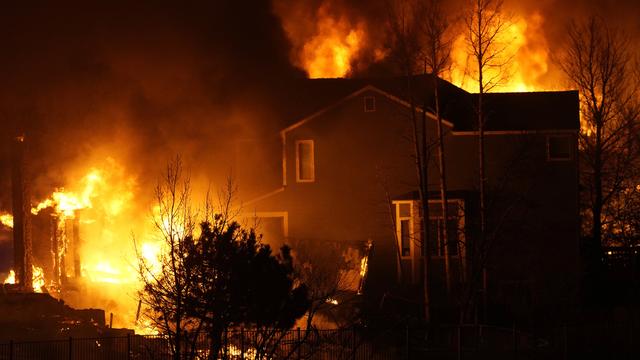 Des centaines de maison détruites par des incendies dans le Colorado. [Keystone - AP Photo/David Zalubowski]