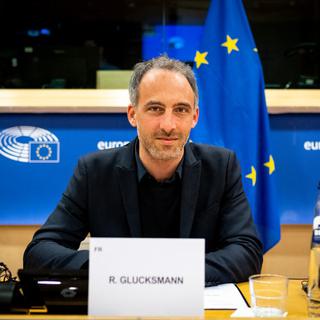 L'eurodéputé français Raphaël Glucksmann. [Hans Lucas/AFP - Martin Bertrand]