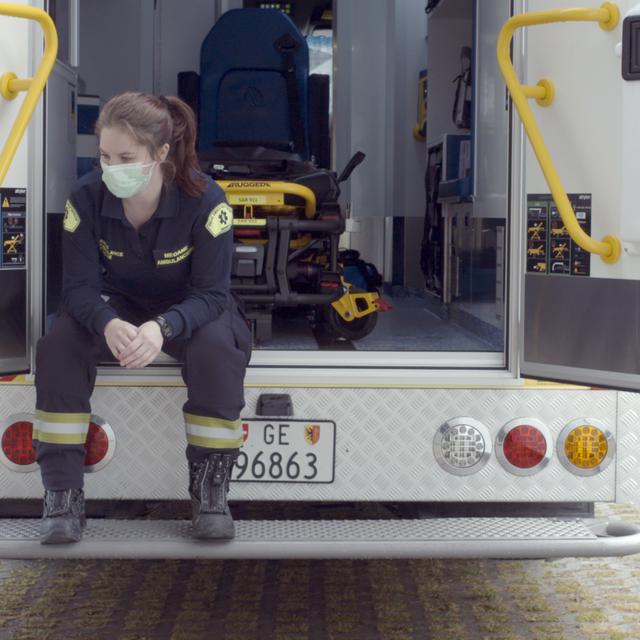 Megane, ambulancière à Genève. [RTS - David Nicolas Parel]