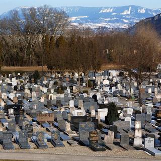 Vue du cimetière israélite de Veyrier, dans le canton de Genève. [Keystone - LAURENT GILLIERON]
