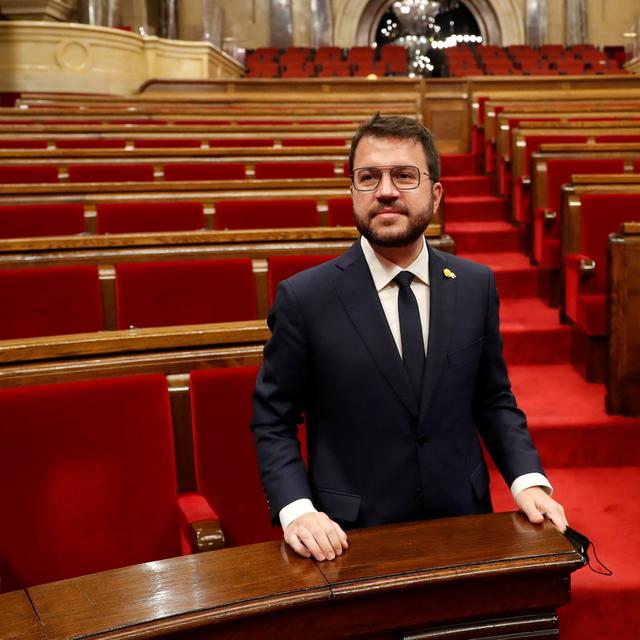 Le nouveau président catalan Pere Aragonés au parlement régional à Barcelone, 21.05.2021. [Pool/EAP/Keystone - Alberto Estevez]