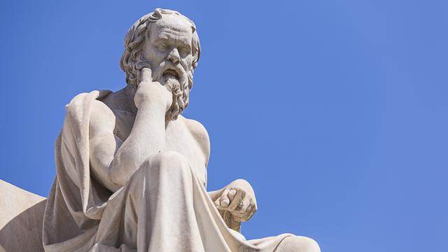 Statue de Socrate à l'Académie d'Athènes en Grèce. [Depositphotos - Anastasios71]