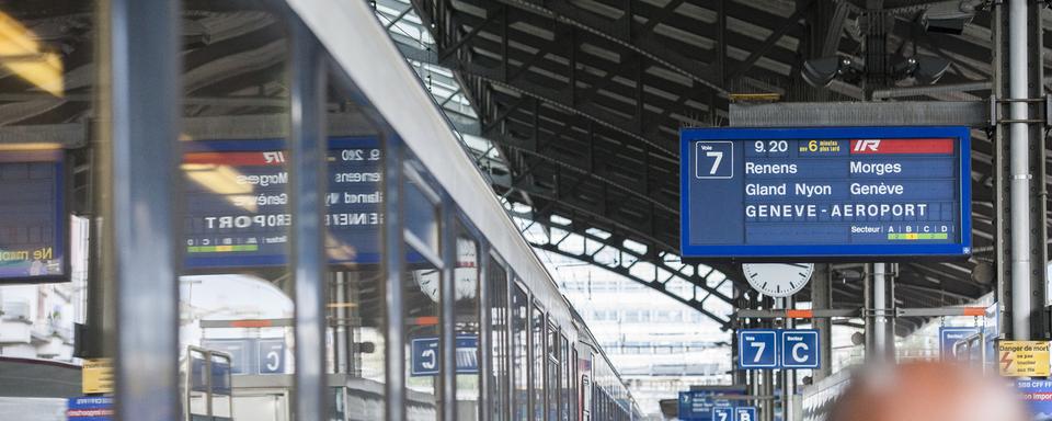 L'avenir de la ligne Genève-Lausanne est au coeur de l'actualité. [KEYSTONE - YANNICK BAILLY]