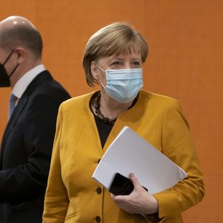 Angela Merkel refuse toute obligation de vaccination, y compris pour les soignants. [Pool/EPA/Keystone - Henning Schacht]