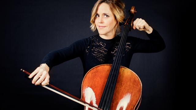 Sol Gabetta, violoncelle polyglotte [solgabetta.com - Julia Wesely]