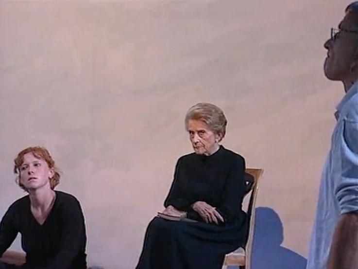 Jane Savigny en répétition avec Joël Jouanneau en 1997.