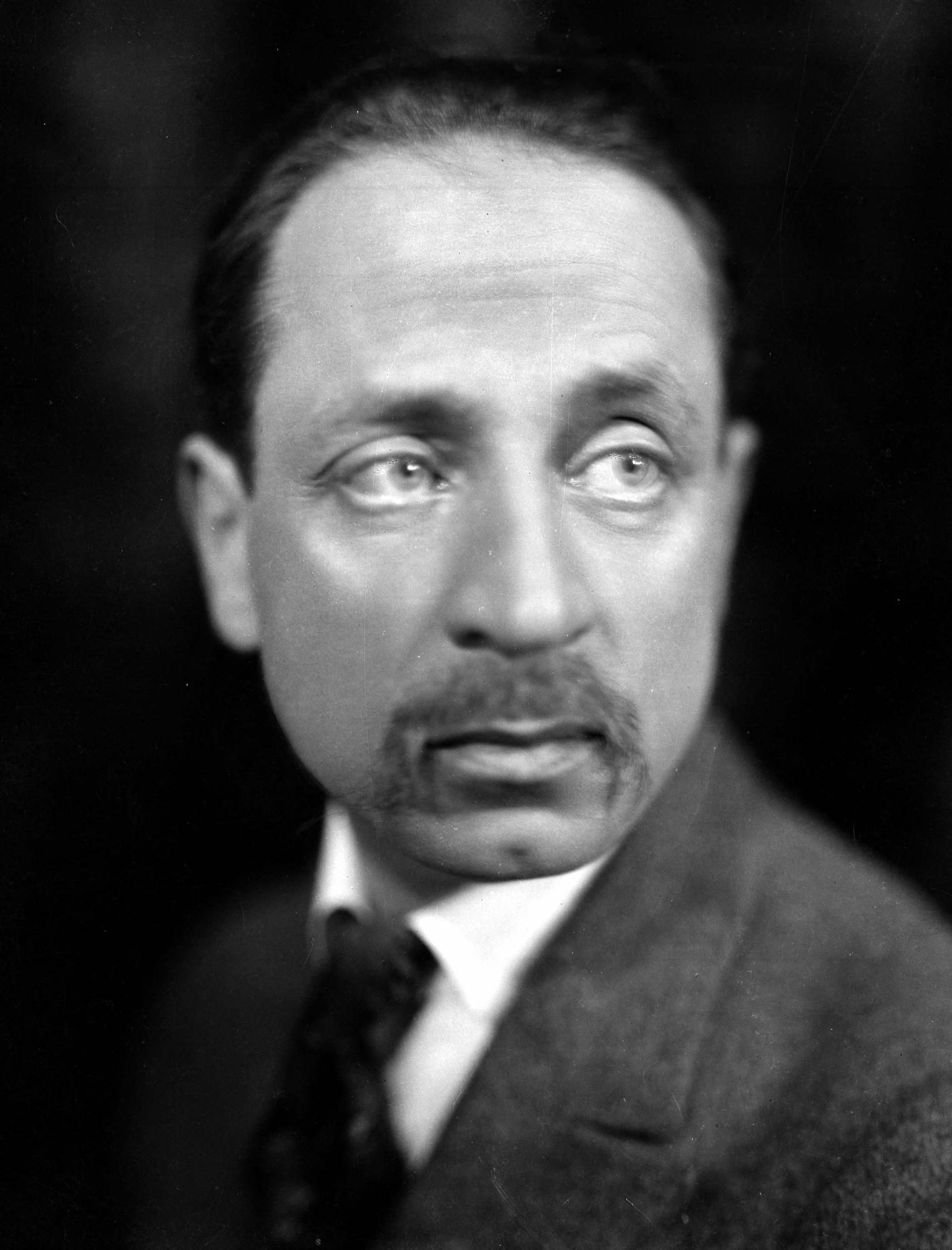 Portrait de Rainer Maria Rilke (1875-1926). [© Martinie / Roger-Viollet / Roger-Viollet via AFP]