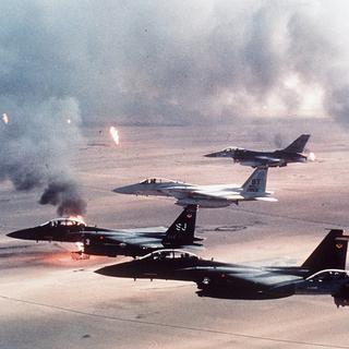 Des avions des Etats-Unis en 1991 lors de l'opération "Tempête du désert". [Keystone - Fernando Serna]