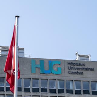 Le bâtiment principal des Hôpitaux universitaires de Genève (HUG). [KEYSTONE - Martial Trezzini]