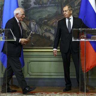 Le chef de la diplomatie européenne Josep Borell et le ministre russe des Affaires étrangères Sergeï Lavrov. [Keystone/AP - Russian Foreign Ministry]
