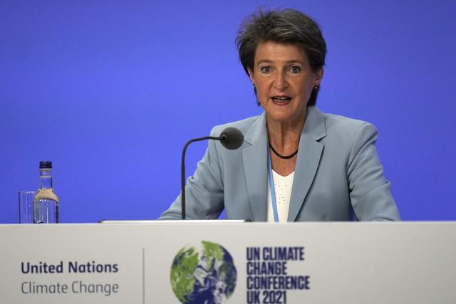 Simonetta Sommaruga à la tribune de la COP26 le 11 novembre. [Keystone/AP - Alastair Grant]