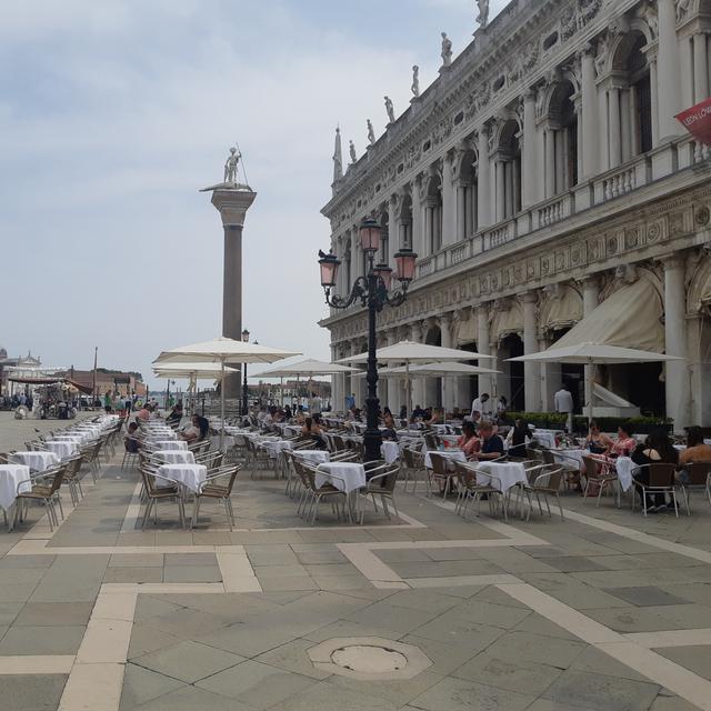 La Place Saint-Marc de Venise au temps du Covid-19. [Julien Coman]