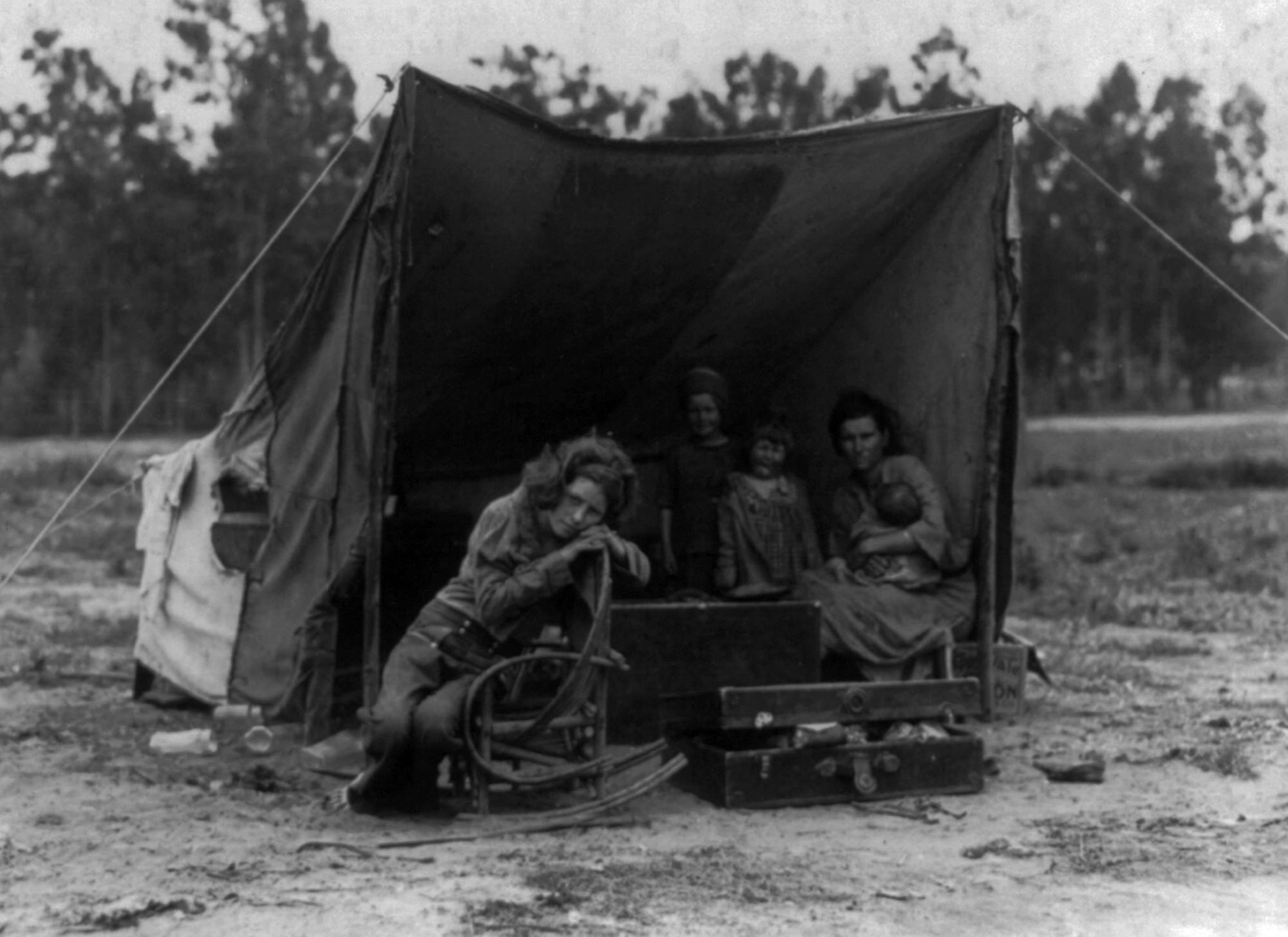 Une des photos de Dorothea Lange, connue pour sa série de travaux réalisés pendant la Grande Dépression. [Ann Ronan Picture Library / Photo12 via AFP - Dorothea Lange]