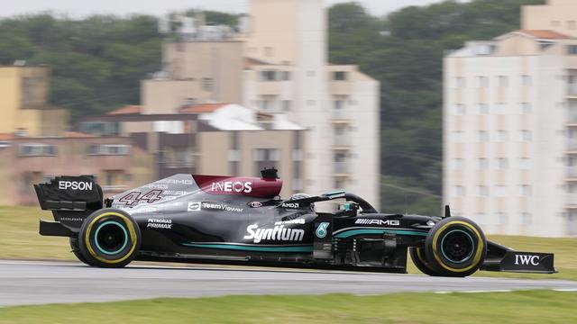 Lewis Hamilton a été pénalisé de 5 places pour la course de dimanche. [Andre Penner]