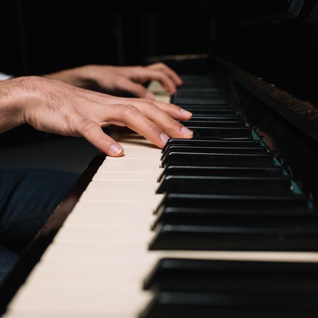 La génération montante des pianistes suisses s'est montrée particulièrement active pendant la pandémie (2021). [Depositphotos - VitalikRadko]