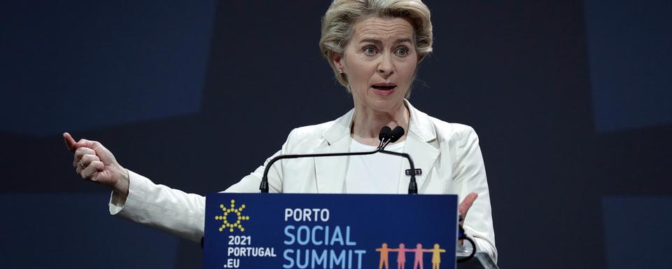 La présidente de la Commission européenne Ursula von der Leyen a profité du sommet pour rappeler les réalisations de l'Europe dans la crise et notamment le plan de relance de 750 milliards d'euros. [Estela Silva]