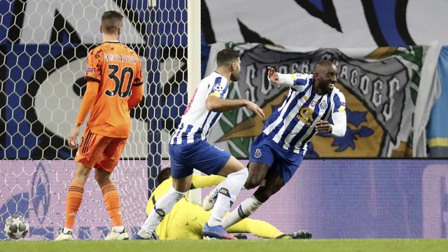 Moussa Marega (à droite) célèbre son but. [AP Photo/Luis Vieira]