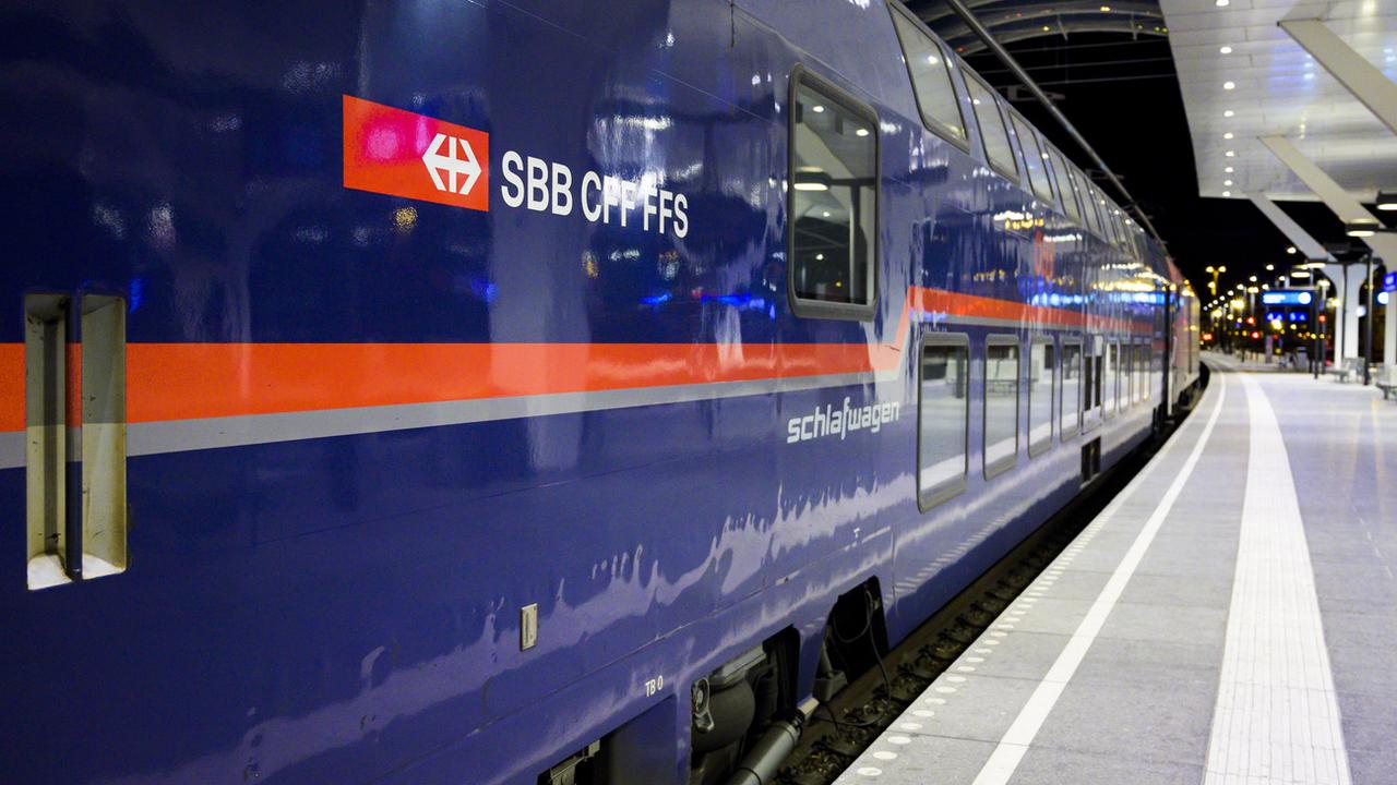 Les CFF veulent offrir 25 destinations par trains de nuit d'ici 2025. [Keystone - Léandre Duggan]