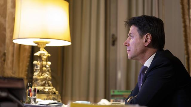 Le Premier ministre italien Giuseppe Conte, photographié le 25 janvier 2021 au siège du gouvernement italien à Rome. [EPA/Keystone - Filippo Attili]