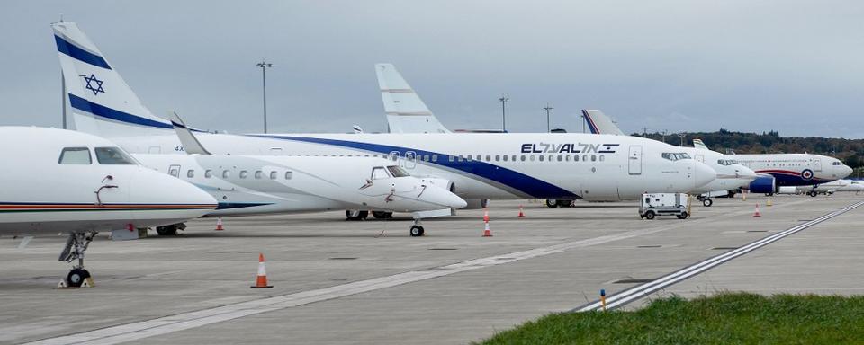 Des jets stationnés à l'aéroport d'Edimbourg. [AFP - Brendan Smialowski]