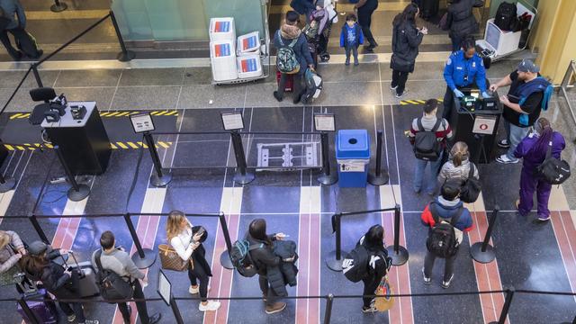 Une douane dans l'aéroport d'Arlington en Virginie. [EPA/Keystone - Erik Lesser]