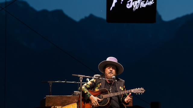 Le chanteur italien Zucchero s'est produit à cinq reprises cette année au Montreux Jazz Festival, dont le 11 juillet 2021. [Keystone - Jean-Christophe Bott]