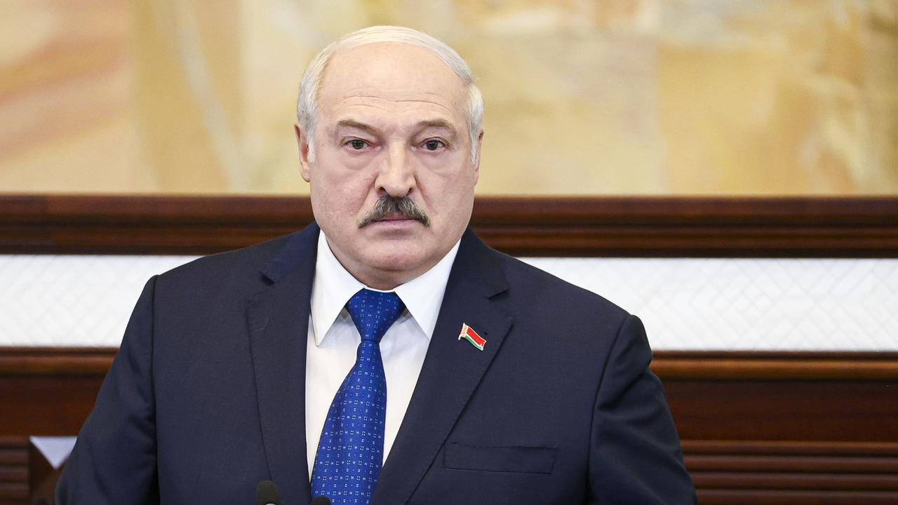 Après le discours de M. Loukachenko, la Russie a indiqué ne pas avoir "de raisons de ne pas croire les déclarations des dirigeants biélorusses". [Sergei Shelega]