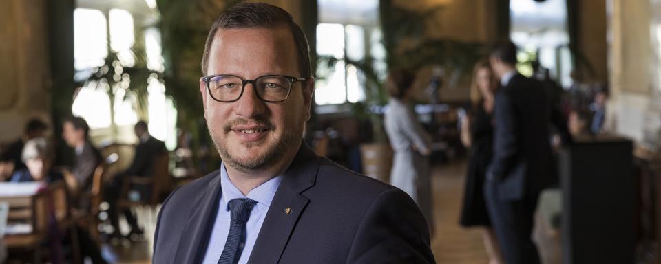 Le conseiller national haut-valaisan Philipp Matthias Bregy devient le nouveau chef du groupe du Centre au Parlement fédéral. [Keystone - Alessandro della Valle]