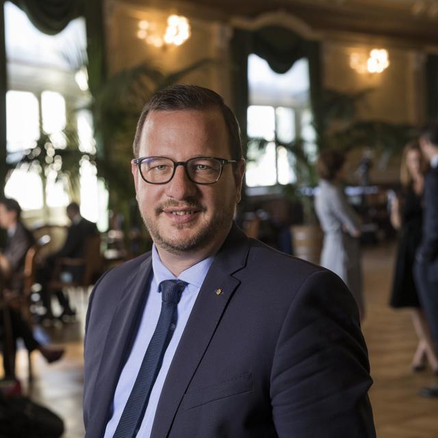 Le conseiller national haut-valaisan Philipp Matthias Bregy devient le nouveau chef du groupe du Centre au Parlement fédéral. [Keystone - Alessandro della Valle]