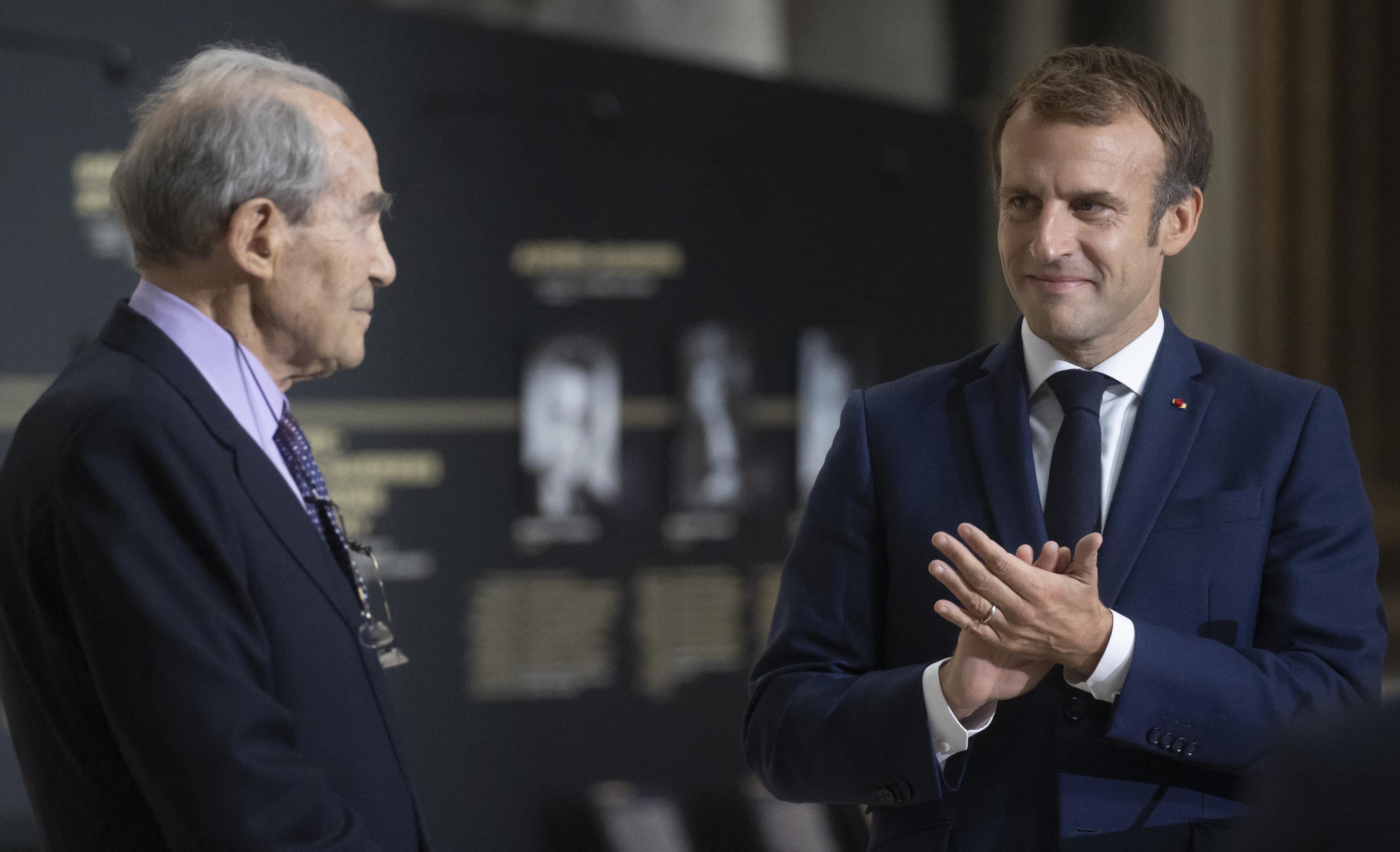 Emmanuel Macron En Campagne Pour L'abolition Universelle De La Peine De ...