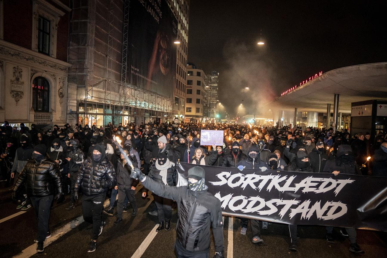 Les manifestants dans les rues de Copenhague samedi 23 janvier. [Keystone/Ritzau Scanpix - Mads Claus Rasmussen]