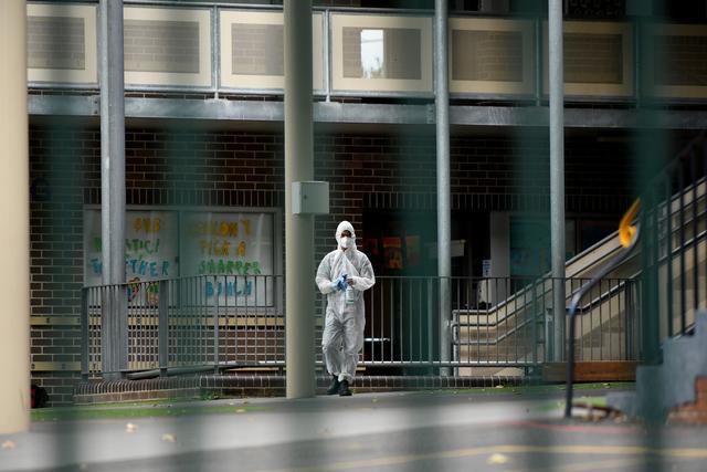 Sydney a signalé mercredi un record journalier d'infections au coronavirus. [Keystone/EPA - Joel Carrett]