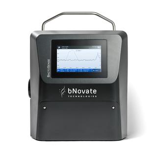 Le produit BactoSense, développé par bNovate, permet une mesure automatique et rapide des bactéries dans l'eau potable. Il adresse le marché de l'industrie de l'eau mondiale. [bNovate]