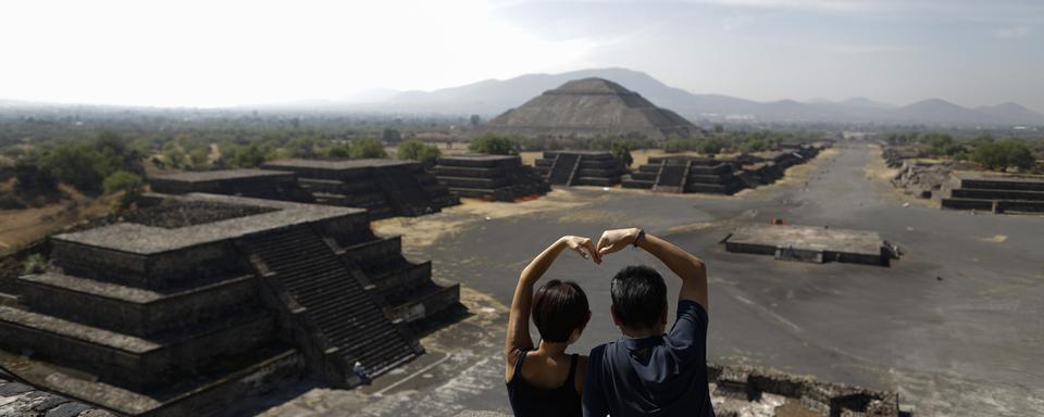 Rares touristes sur le site de Teotihuacan, 19.03.2021. [AP/Keystone - Rebecca Blackwell]