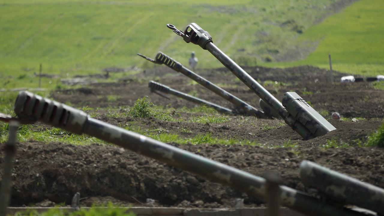 De l'artillerie arménienne dans le Haut-Karabakh. [Reuters - Staff]