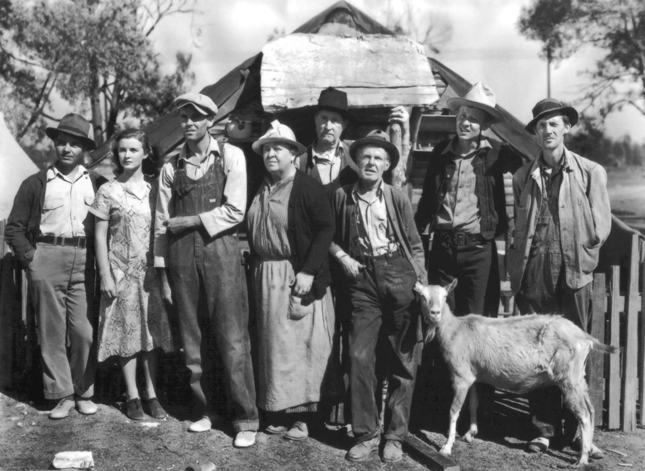 La famille Joad telle que l'a imaginée John Ford qui a adapté le roman en 1947. [Collection ChristopheL via AFP - Twentieth Century Fox Film Corporation]