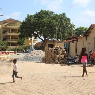 La route des esclaves, au Bénin: La place aux enchères. [RFI - Delphine Bousquet]