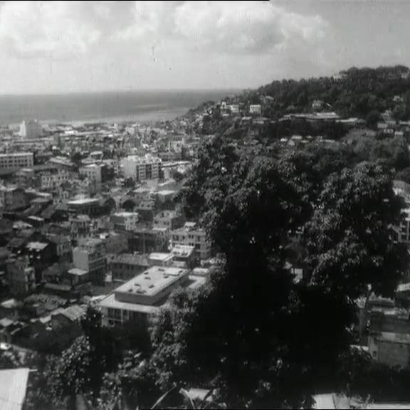 Fort-de-France, capitale de la Martinique [capture d’écran de «Continents sans visa» du 31.01.1963 - RTS]