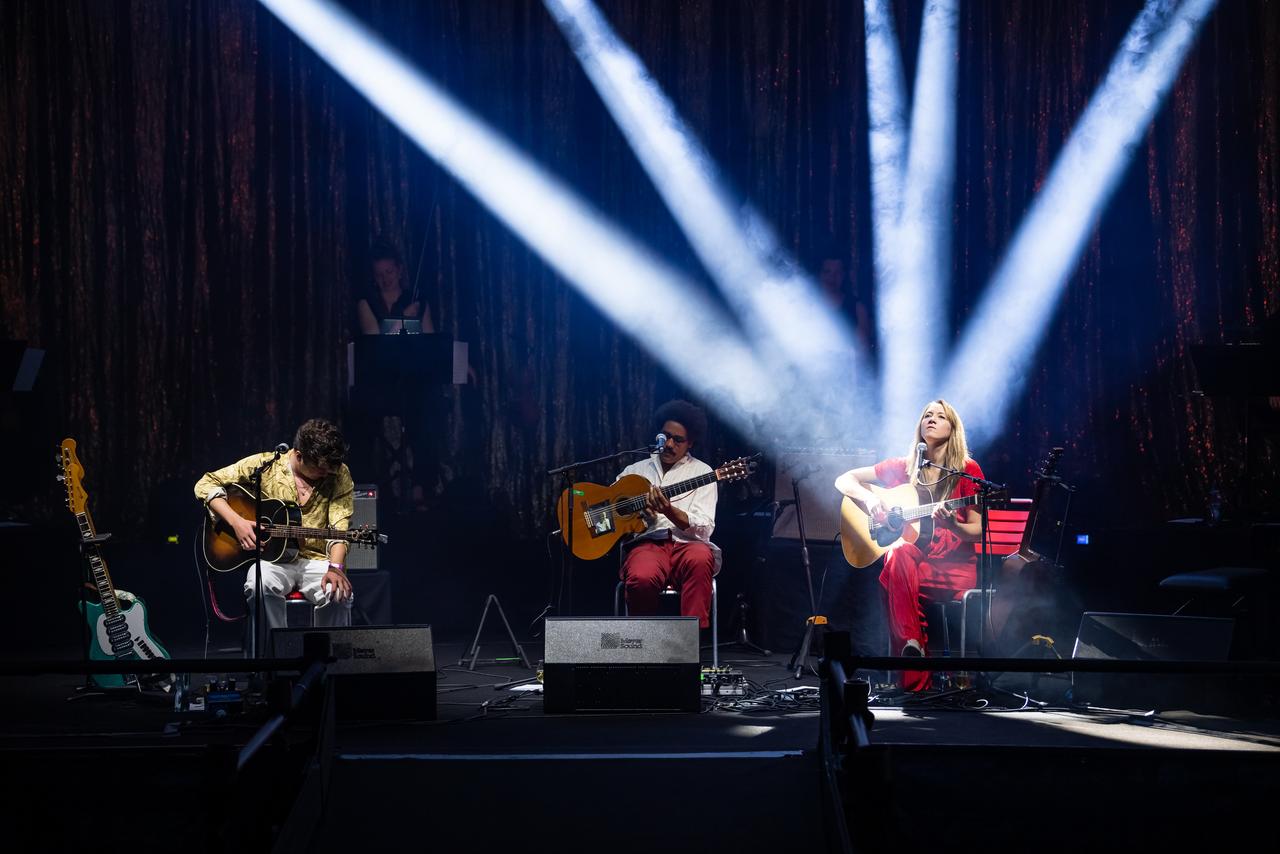 Le trio Brandão, Faber et Hunger sur la Scène du lac au Montreux Jazz Festival, le 9 juillet 2021. [FFJM 2021 - Lionel Flusin]