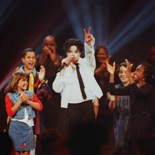 Michael Jackson en 1995 lors des MTV Video Music Awards à New York. [AFP]