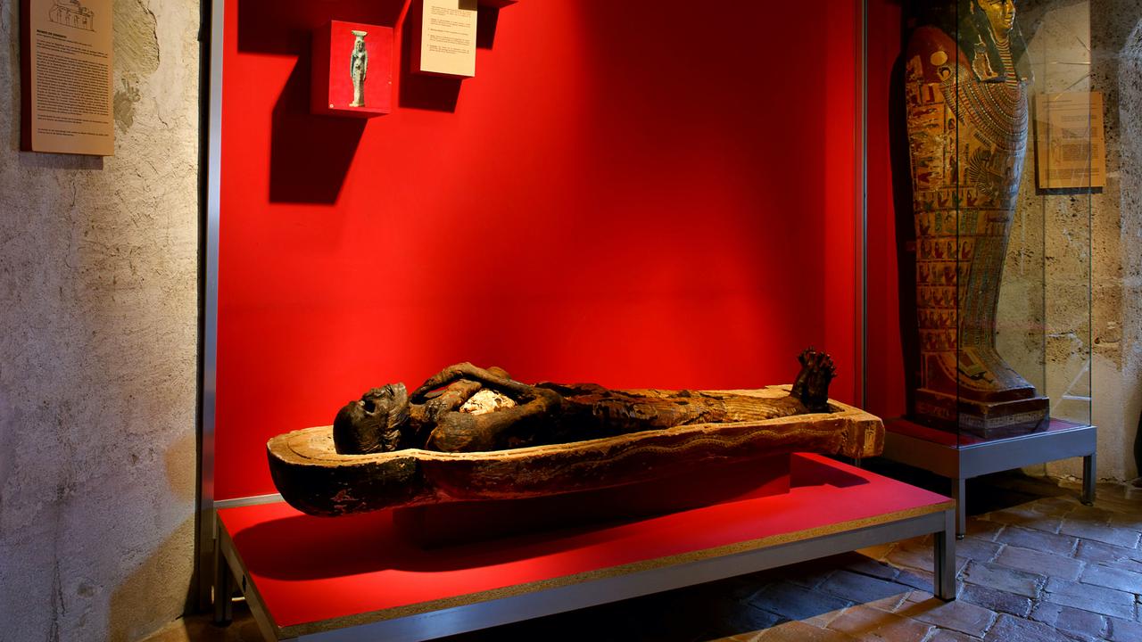 La momie du prêtre égyptien Nes-Shou au Musée d'Yverdon et Région. [©Musée d’Yverdon et région]