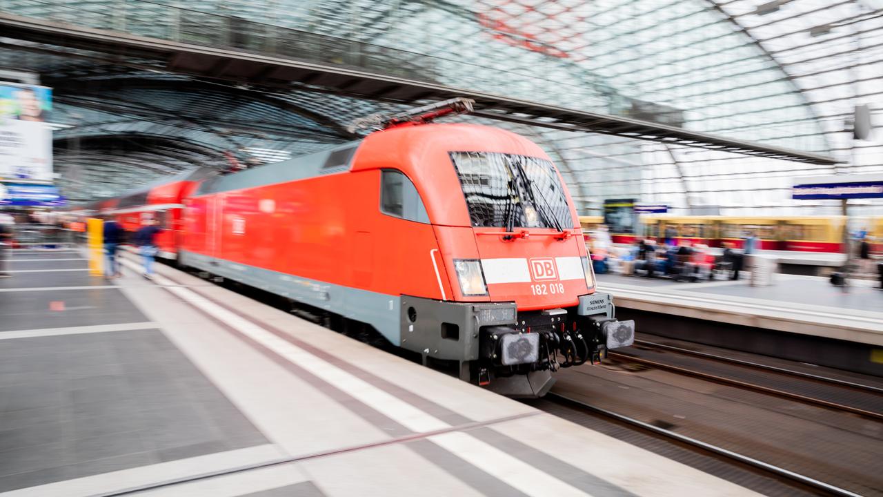 Le personnel de la Deutsche Bahn est en grève. [Keystone - Christoph Soeder]