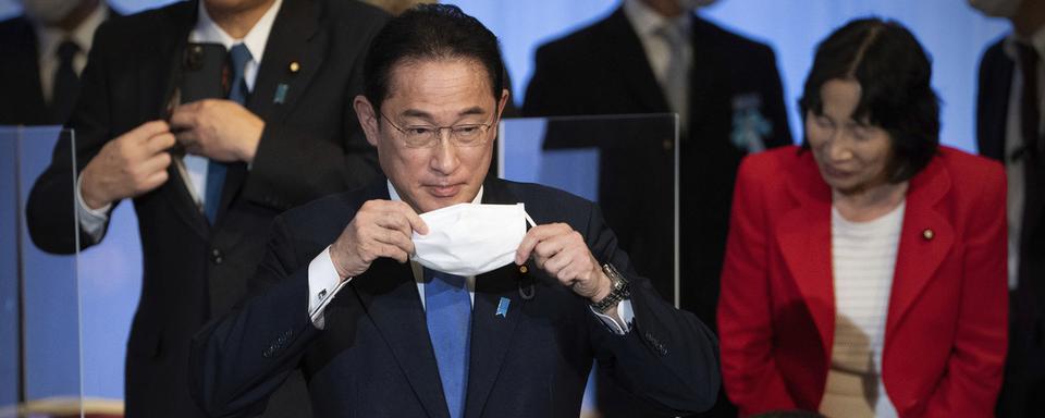 Le nouveau Premier ministre japonais Fumio Kishida. [Pool/AP/Keystone - Carl Court]