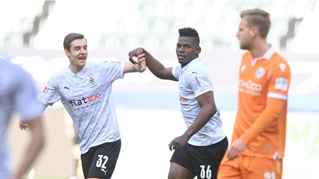 Breel Embolo fête l'une de ses réussites. Belle journée pour le Bâlois. [DPA - Sascha Steinhaus]