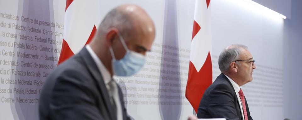 Le Conseil fédéral propose une nouvelle série de mesures pour lutter contre la cinquième vague de coronavirus. [Keystone - Peter Klaunzer]