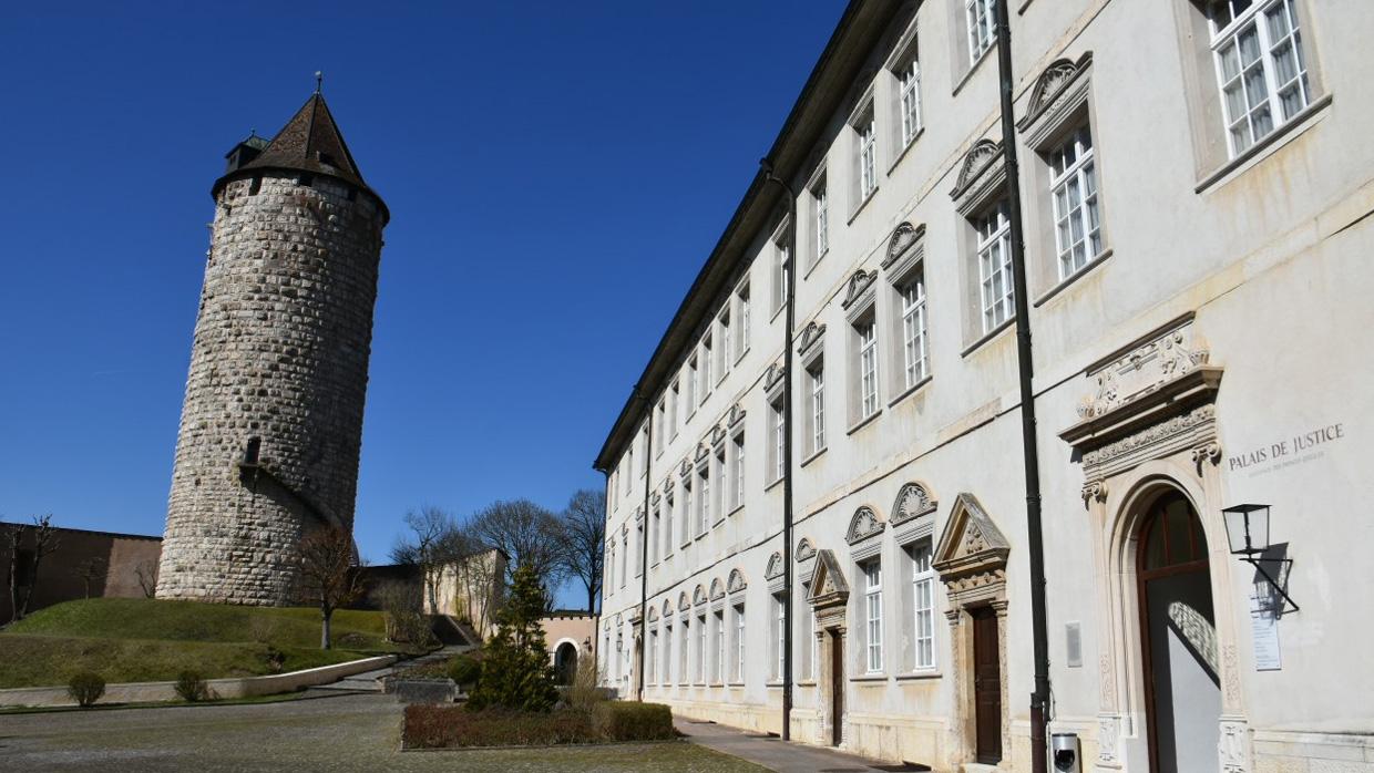 Le siège de la justice jurassienne au Château de Porrentruy. [RTS - Gaël Klein]