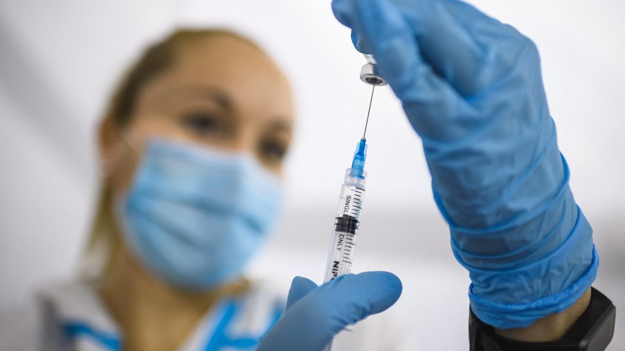 La vaccination se poursuite dans le monde. [AFP - Andrej Isakovic]