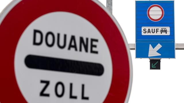 Le canton de Vaud compte de plus en plus de travailleurs frontaliers. [KEYSTONE - Martial Trezzini]