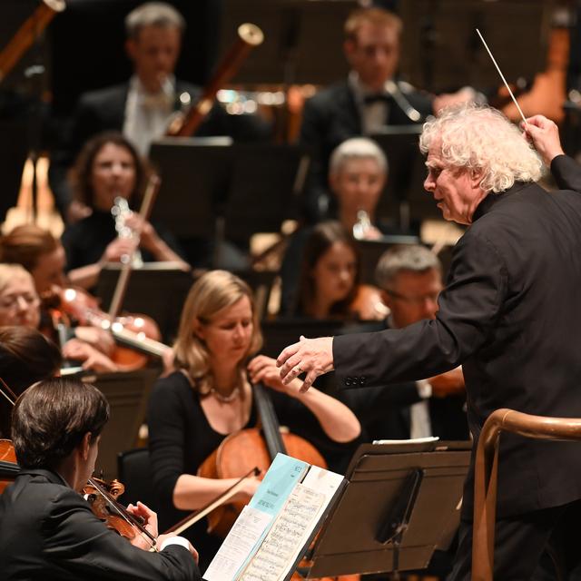 L'Orchestre Symphonique de Londres et Sir Simon Rattle. [lso.co.uk - Mark Allan]