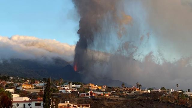 Le volcan Cumbre Vieja crache sa lave depuis le 19 septembre 2021.
Luca Caricchi
Unige [Unige - Luca Caricchi]